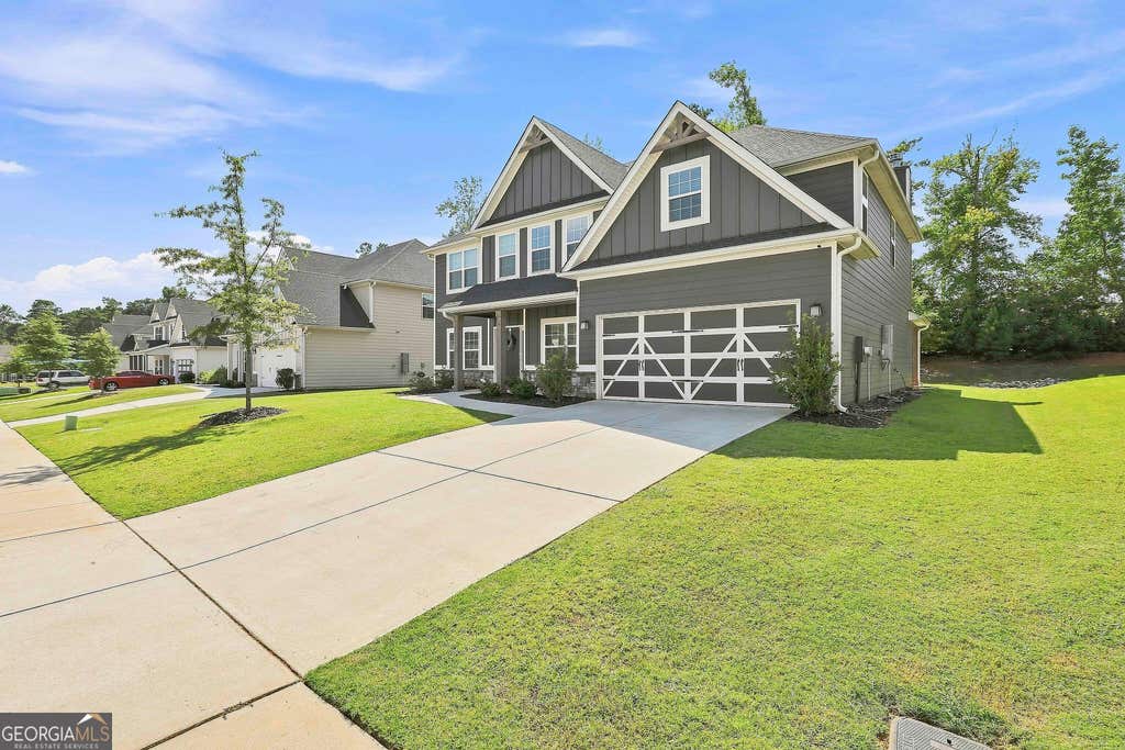 Photo of 14 Pinehaven Drive #23, Newnan, GA 30265 (MLS # 10834595)