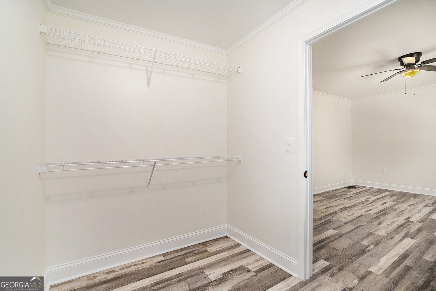 HOLLY HILLS ESTATES - Residential