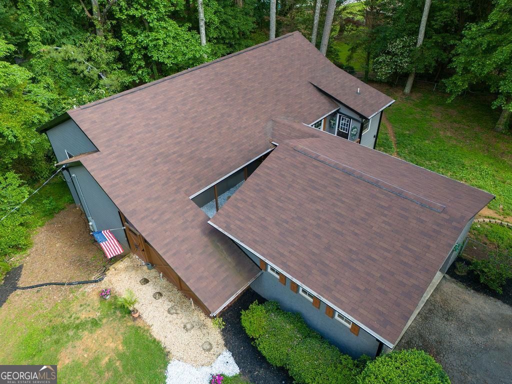 HOLLY HILLS ESTATES - Residential
