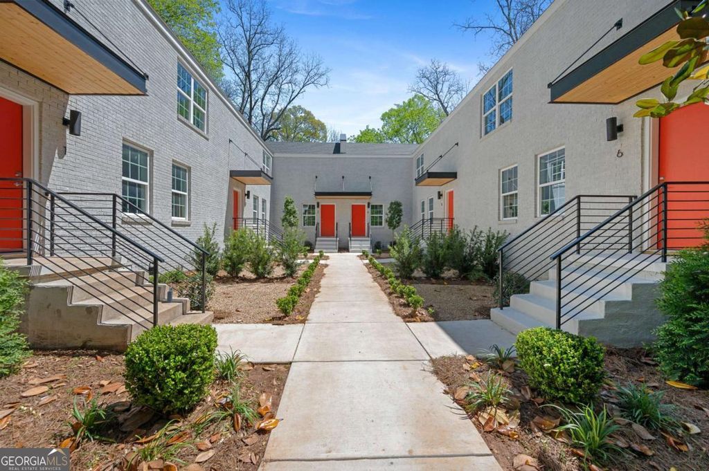 Photo of 237 Howard Street NE #3, Atlanta, GA 30317 (MLS # 10758384)