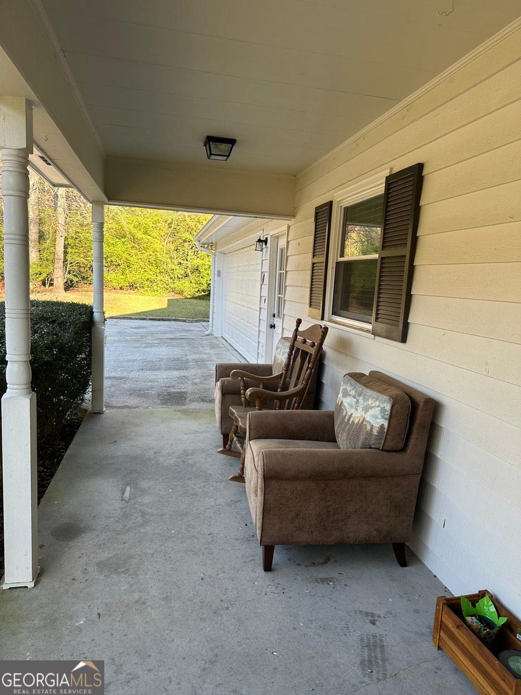 Photo of 690 SW Kirkus Drive SE, Conyers, GA 30094 (MLS # 10713157)