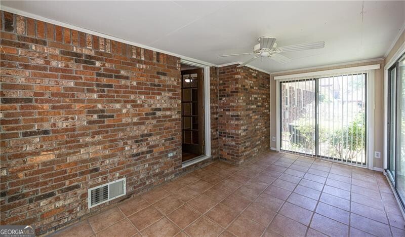 Tucker, Georgia 30084, United States, 3 Bedrooms Bedrooms, ,2 BathroomsBathrooms,Residential,Pending,112149