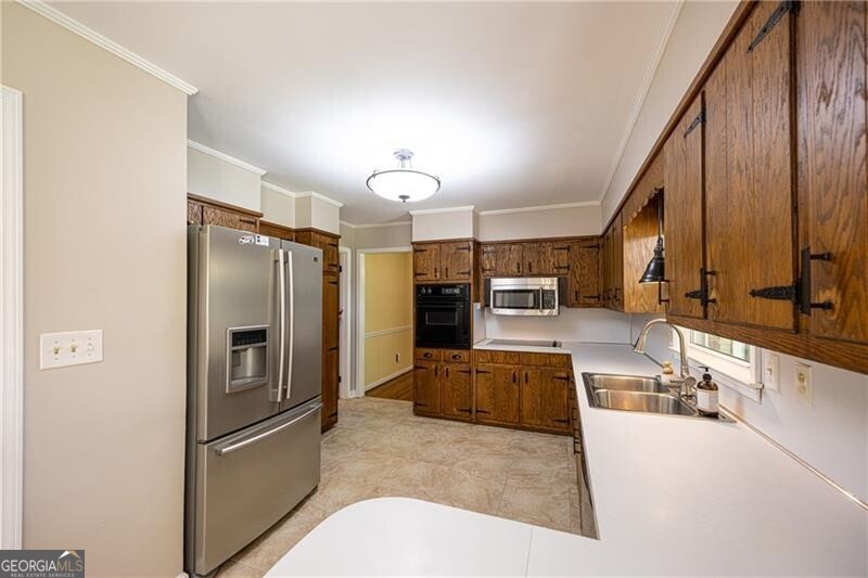 Tucker, Georgia 30084, United States, 3 Bedrooms Bedrooms, ,2 BathroomsBathrooms,Residential,Pending,112149