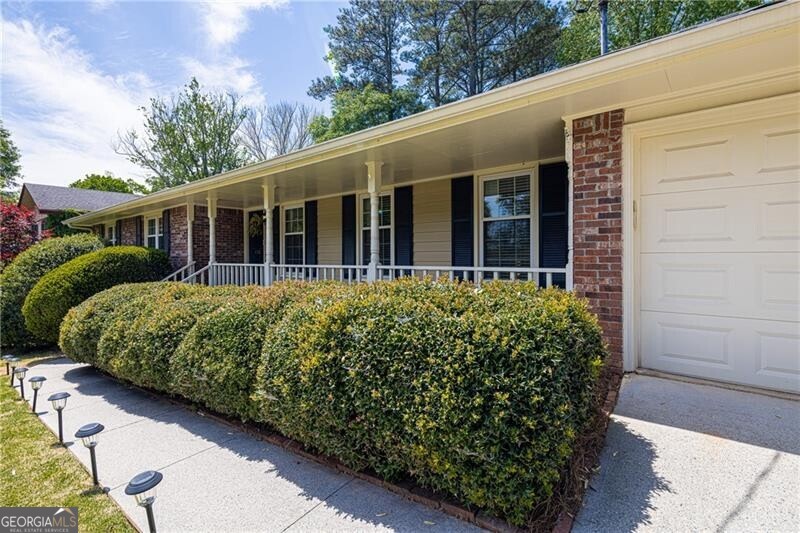 Tucker, Georgia 30084, United States, 3 Bedrooms Bedrooms, ,2 BathroomsBathrooms,Residential,Pending,112149