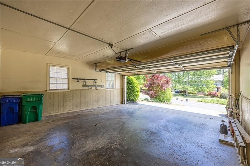 Tucker, Georgia 30084, United States, 3 Bedrooms Bedrooms, ,2 BathroomsBathrooms,Residential,Pending,112149