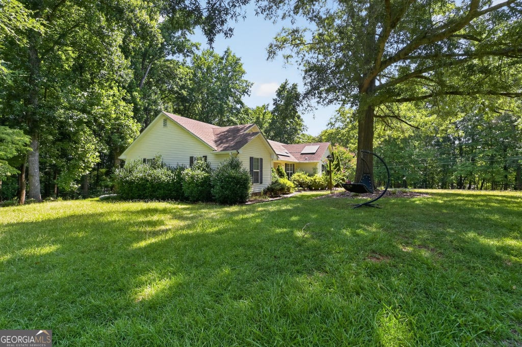Photo of 121 Normandy Road, Eatonton, GA 31024 (MLS # 10805421)