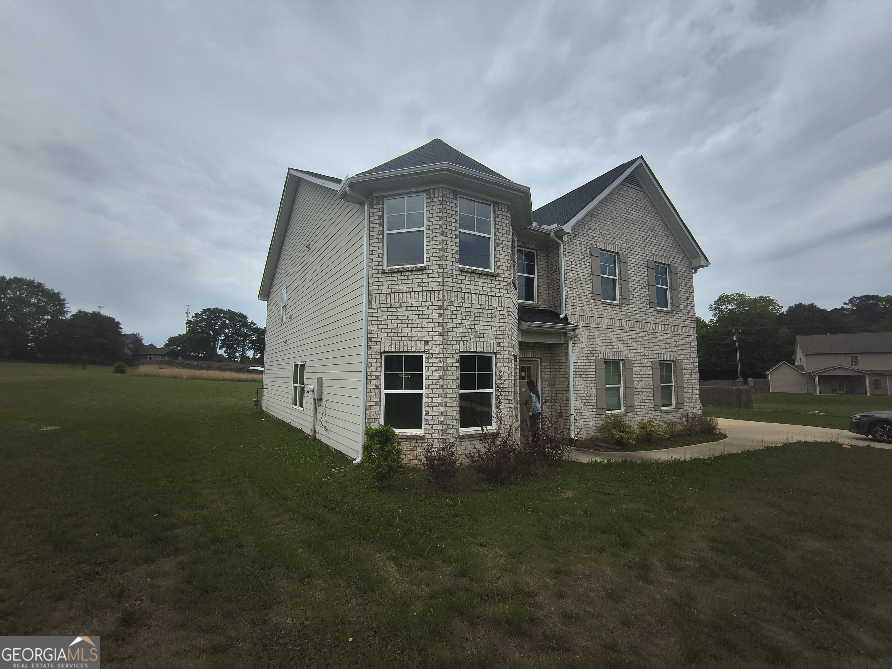 685 S Jeff Davis DR