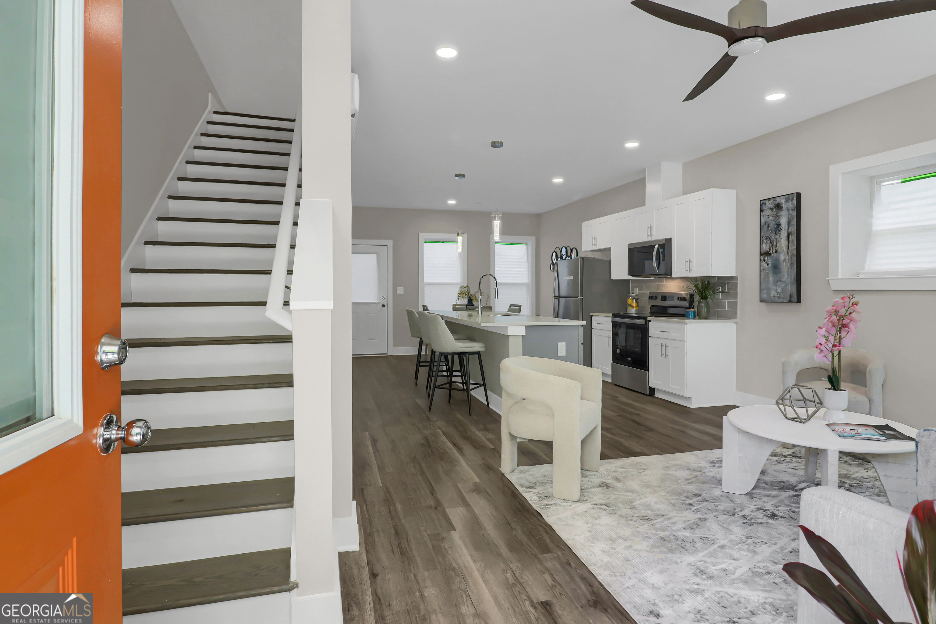 697 Fayetteville RD #101