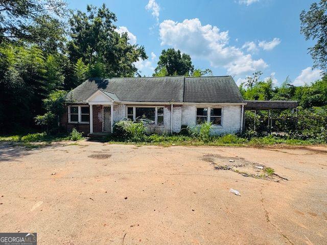 3007 Memorial DR SE
