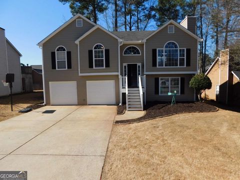 2643 Lake Park BND Acworth GA 30101
