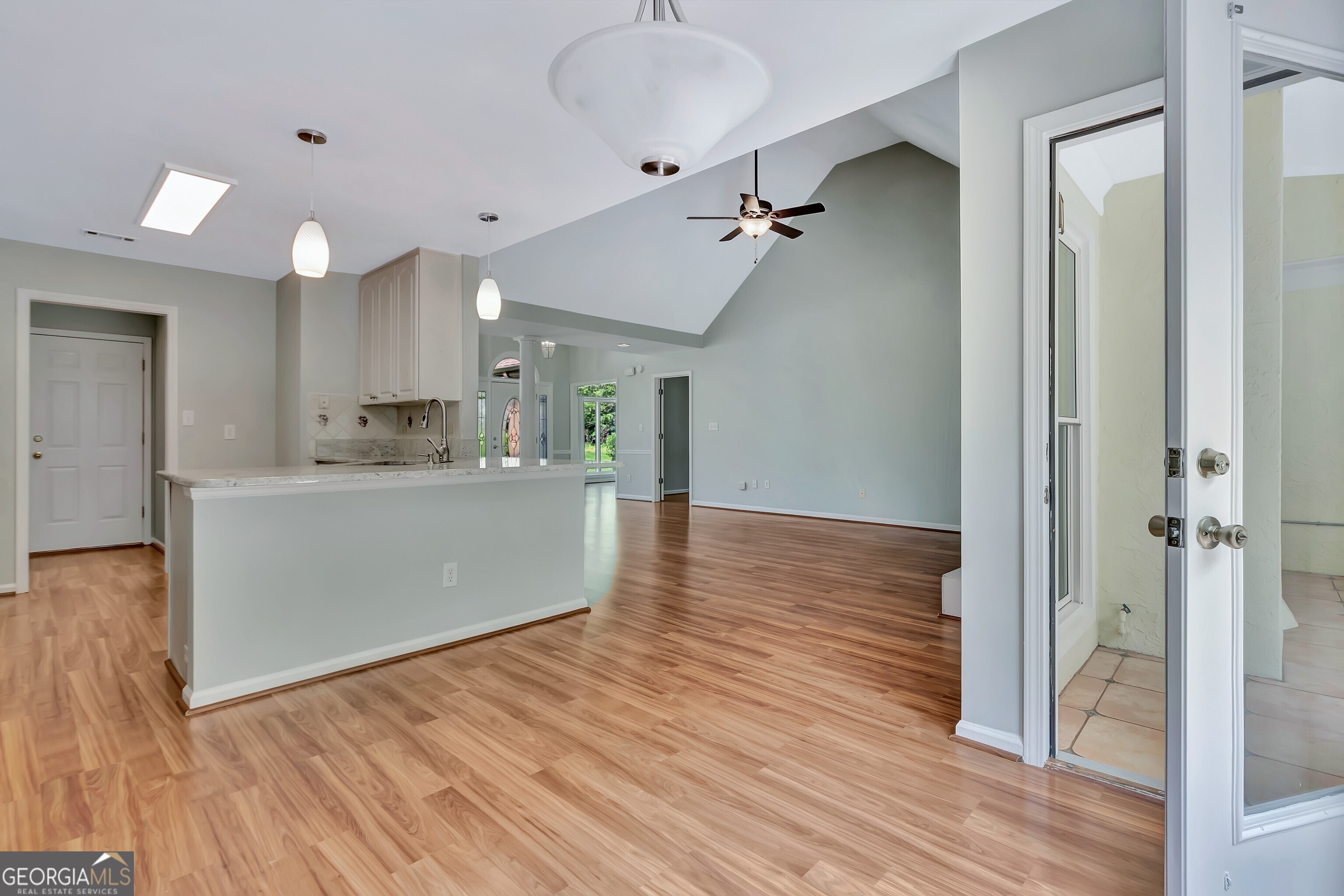 Peachtree City, Georgia 30269, United States, 3 Bedrooms Bedrooms, ,2 BathroomsBathrooms,Residential,Active,124824