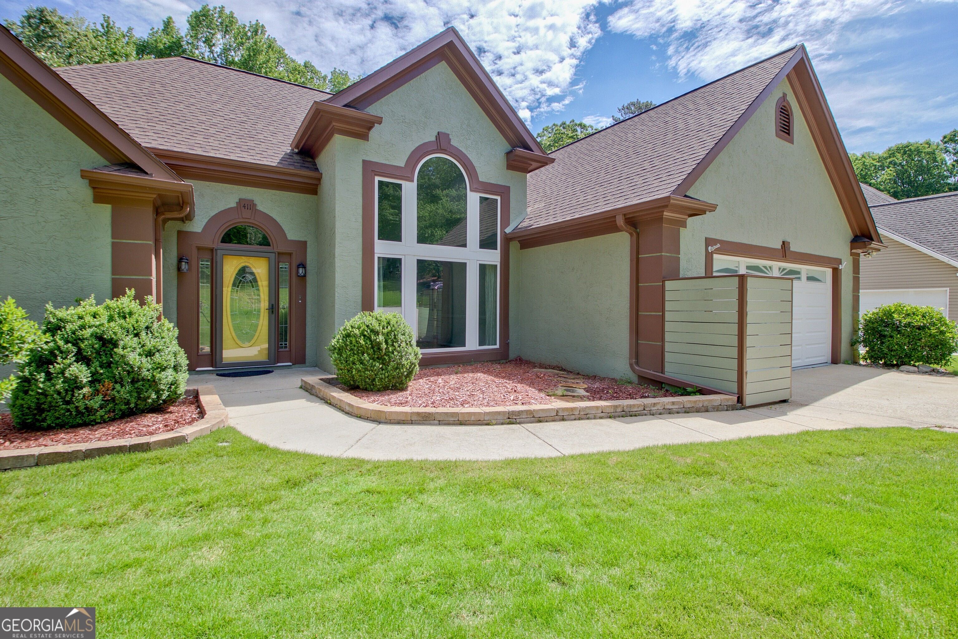 Peachtree City, Georgia 30269, United States, 3 Bedrooms Bedrooms, ,2 BathroomsBathrooms,Residential,Active,124824