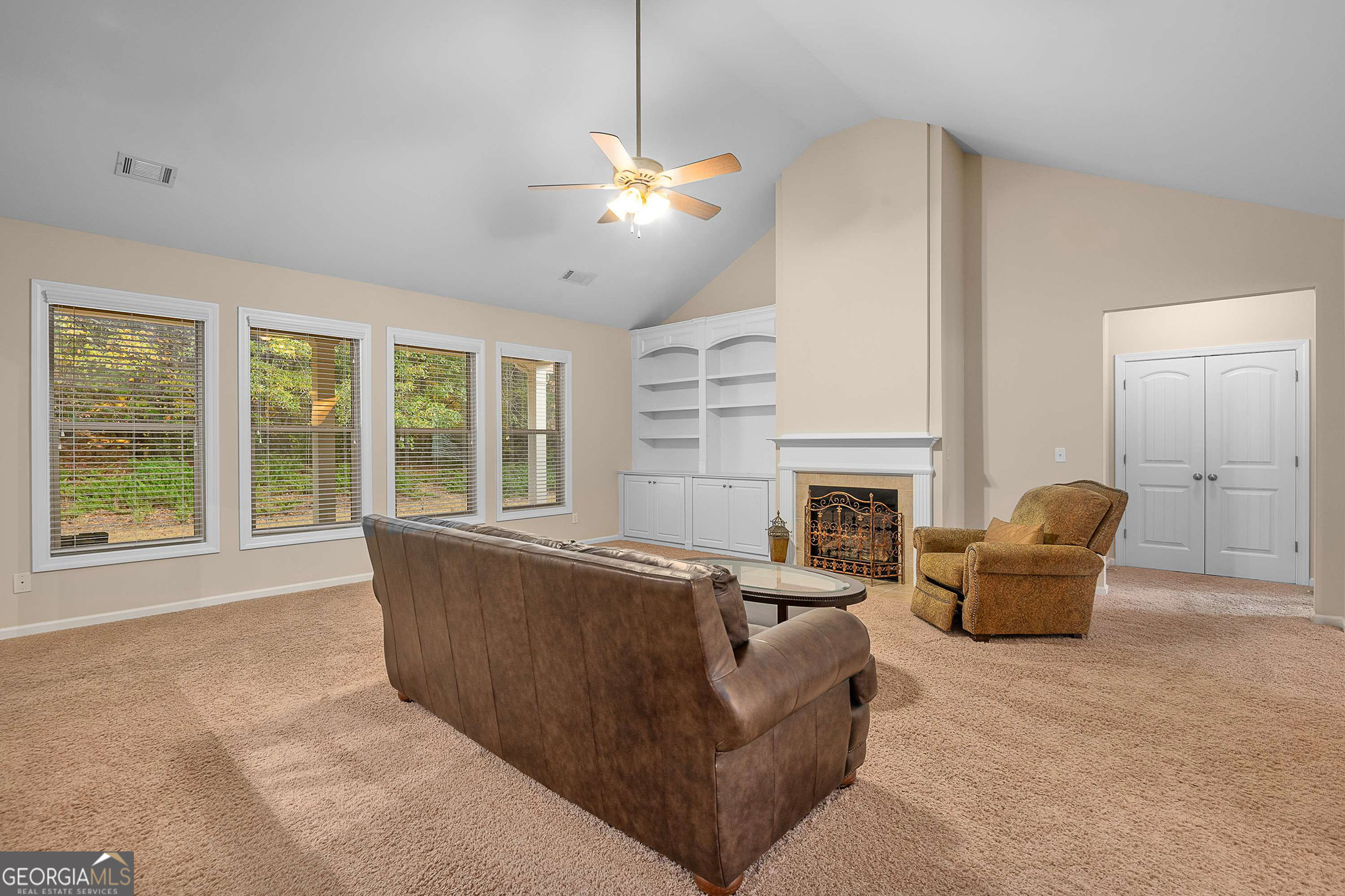 Heritage Pointe - Residential