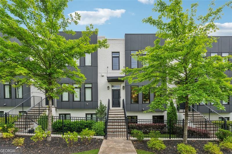 1106 Briar Cove CIR