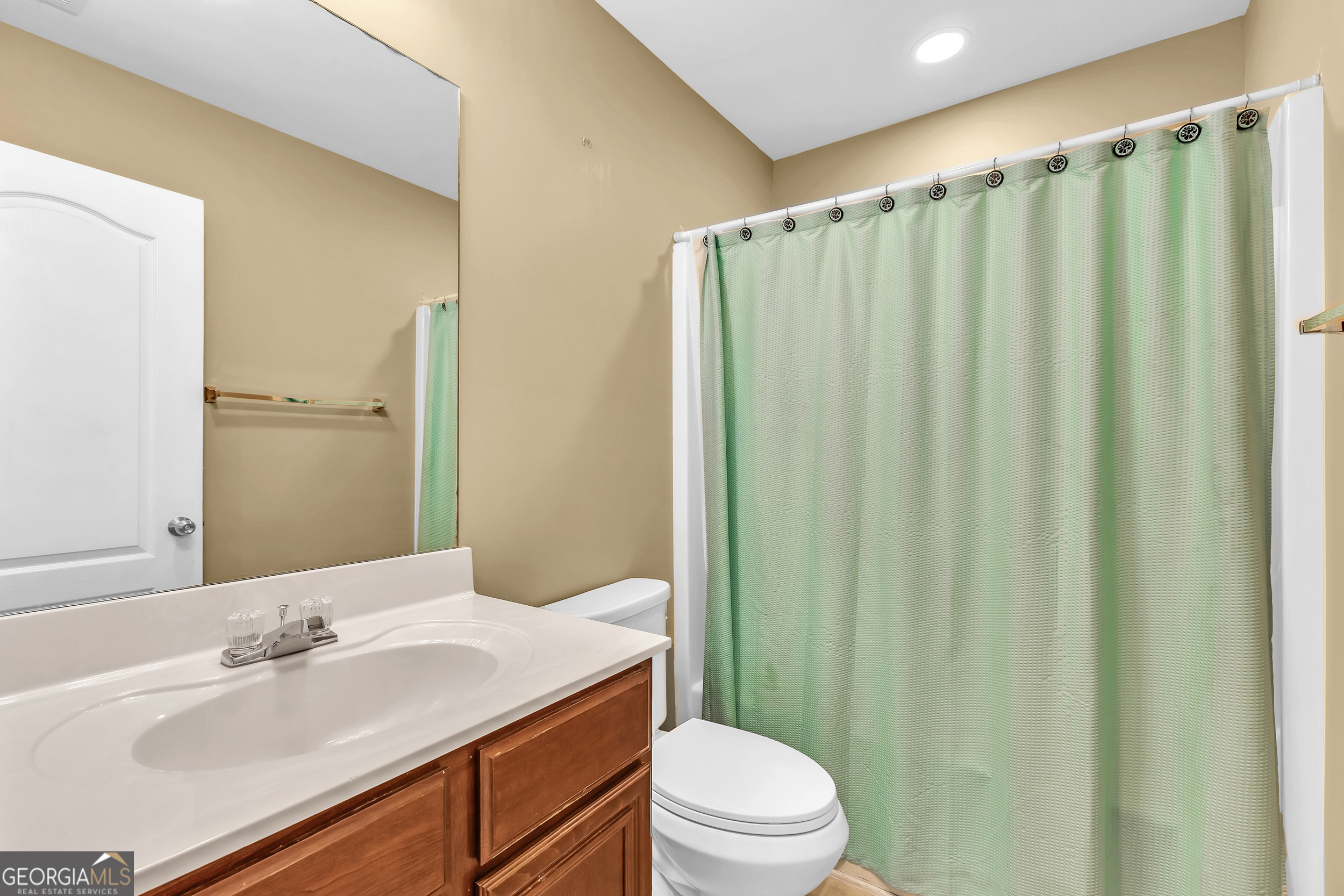 McDonough, Georgia 30252, United States, 5 Bedrooms Bedrooms, ,4 BathroomsBathrooms,Residential,Active,14203