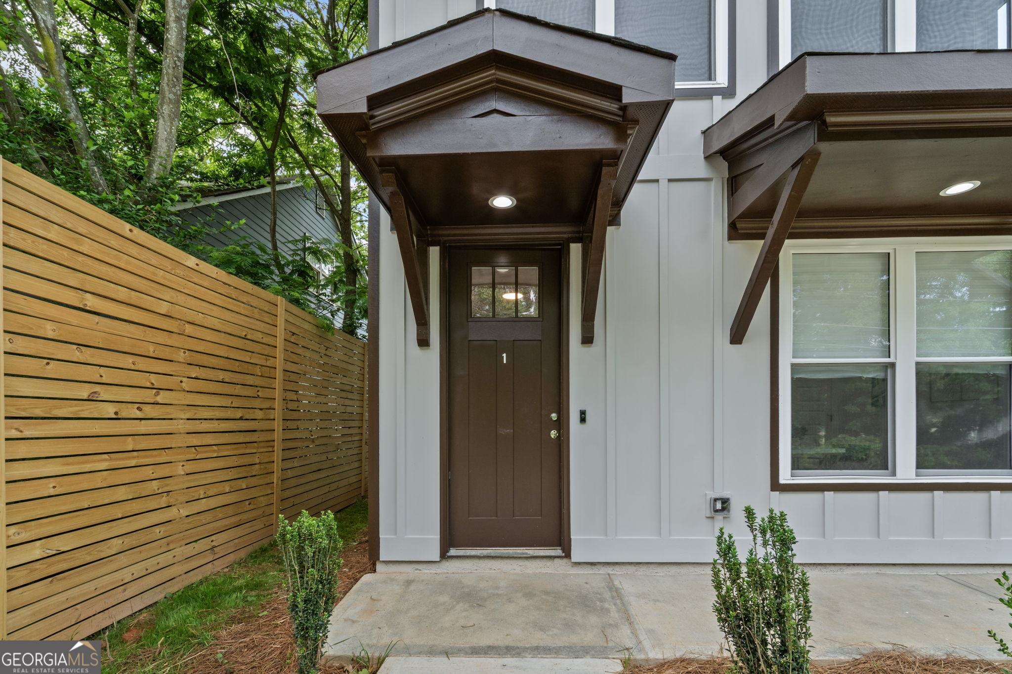 101 NW Fairfield PL