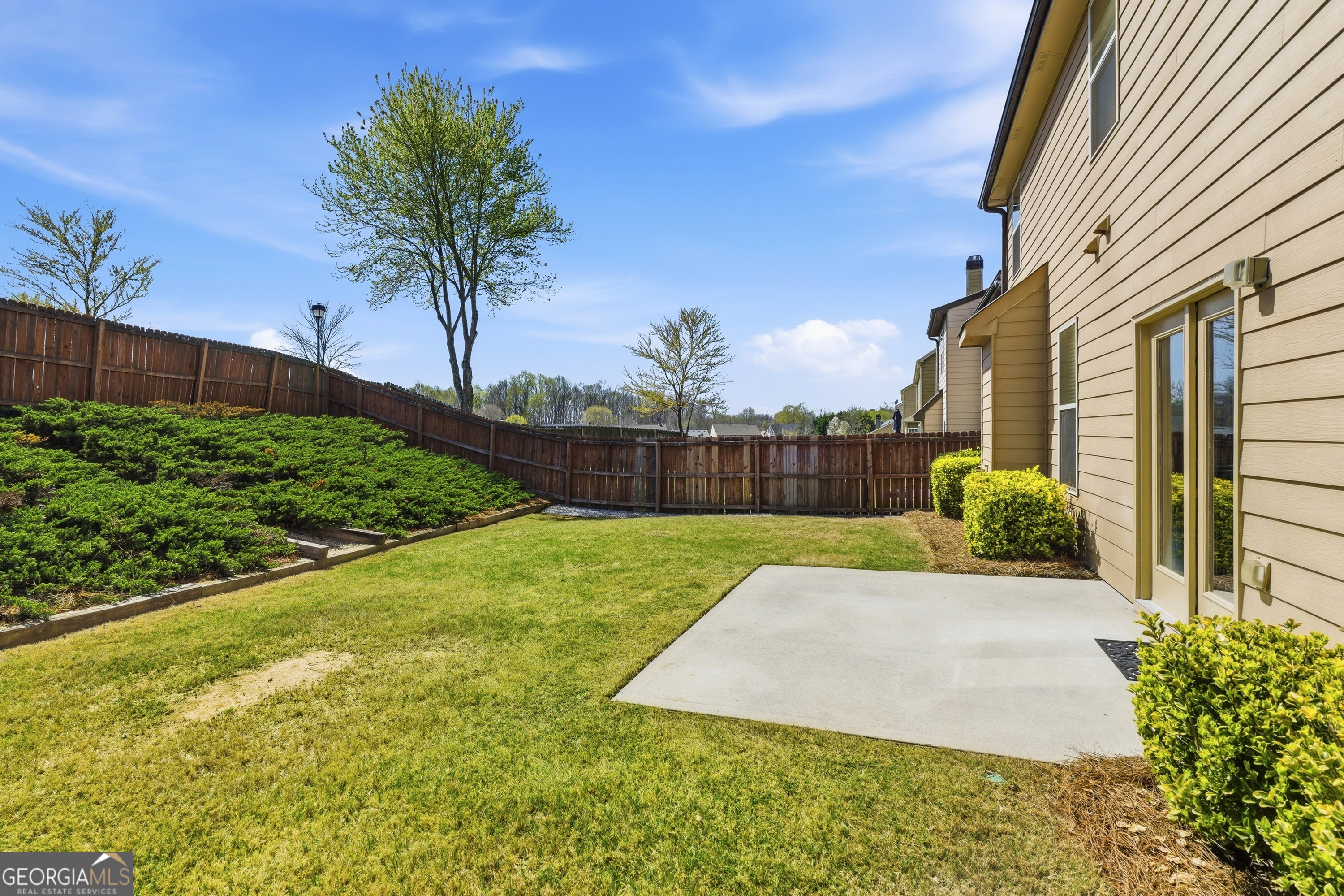 3291 Montauk Hill DR