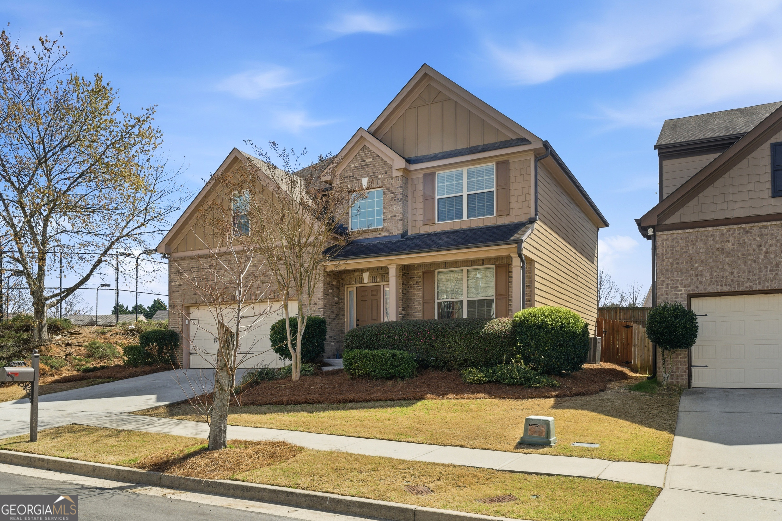 3291 Montauk Hill DR