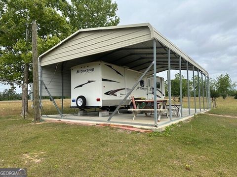 2421 S Old River RD Uvalda GA 30473