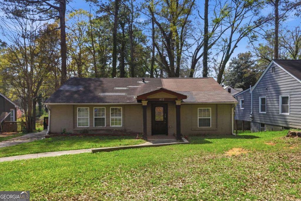 Photo of 1852 Westwood Avenue SW, Atlanta, GA 30310 (MLS # 10718936)