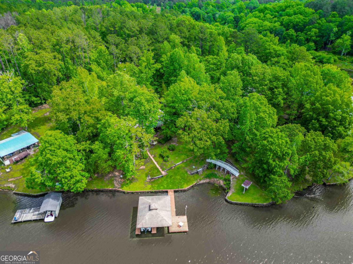 82 Dogwood CT