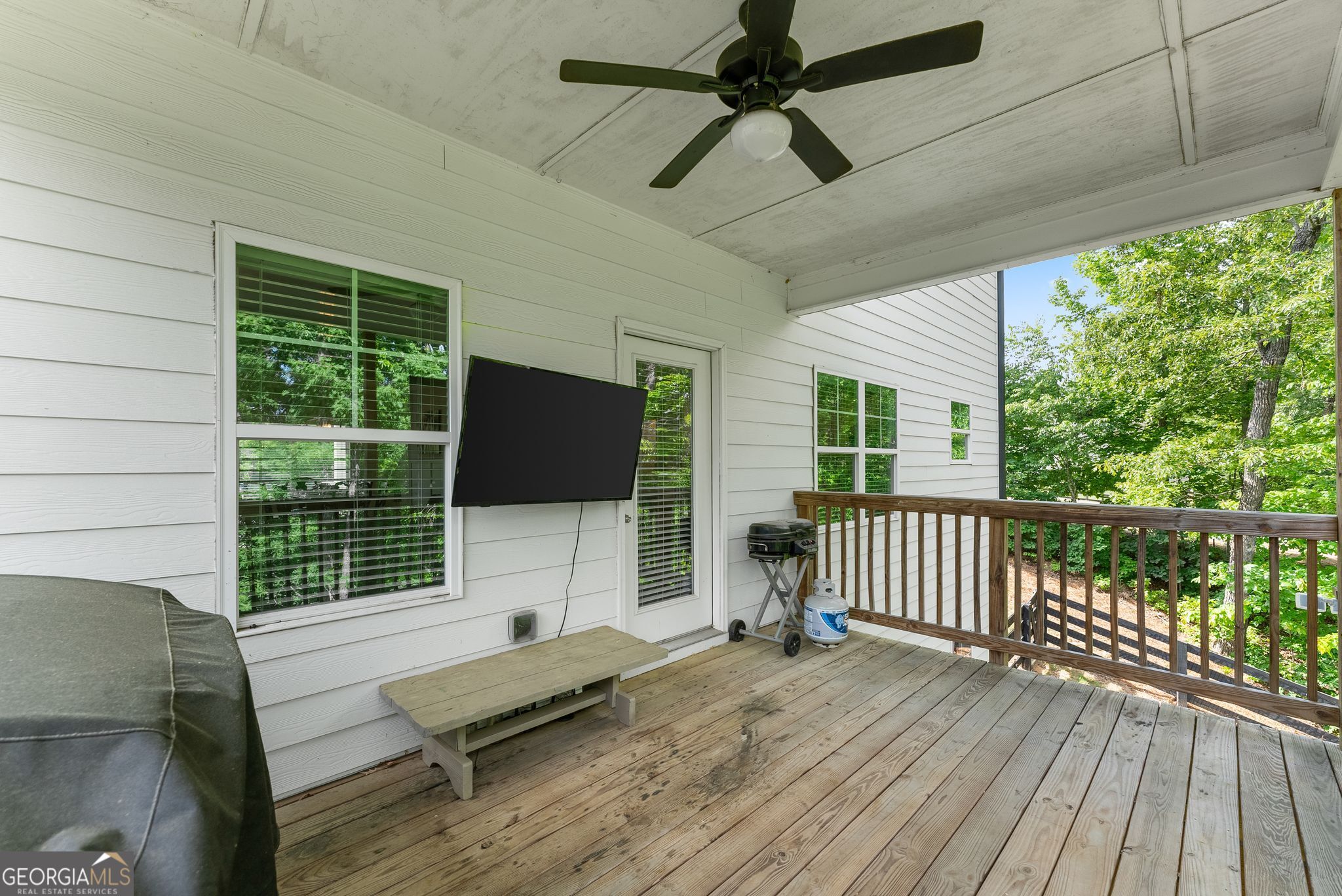 4005 Windsor TRL