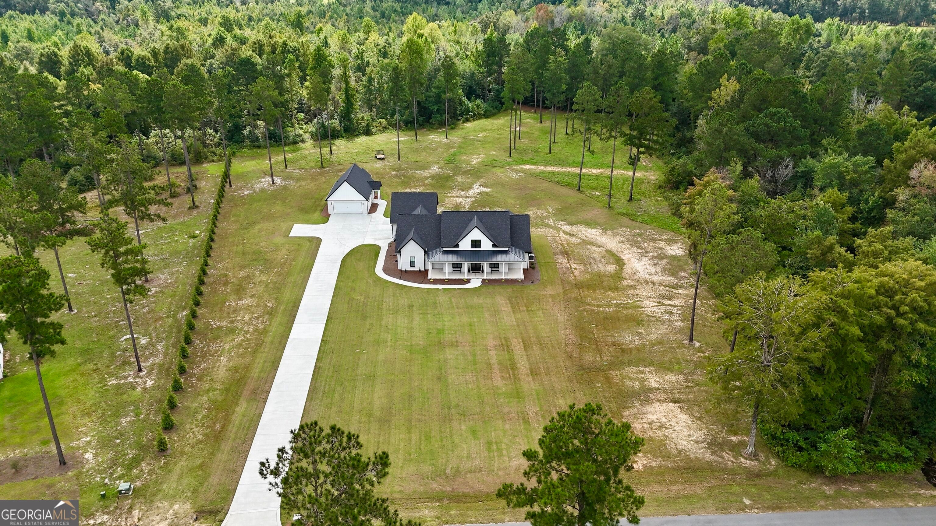 174 Evergreen DR