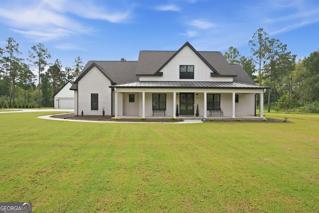 Photo of 174 Evergreen Drive, Cochran, GA 31014 (MLS # 10845193)