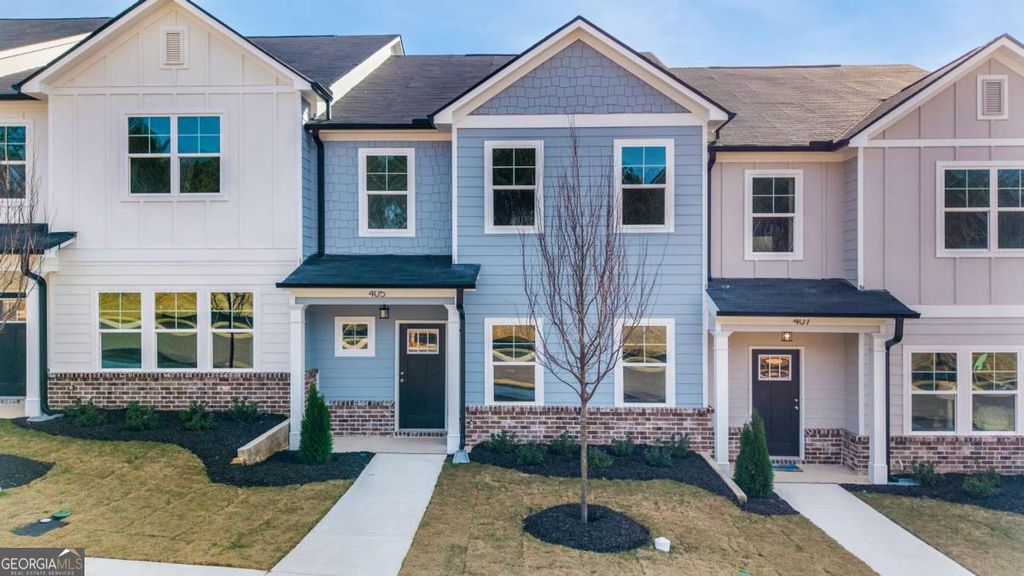 Photo of 405 Whitehorse Way #40, Conyers, GA 30094 (MLS # 10662038)