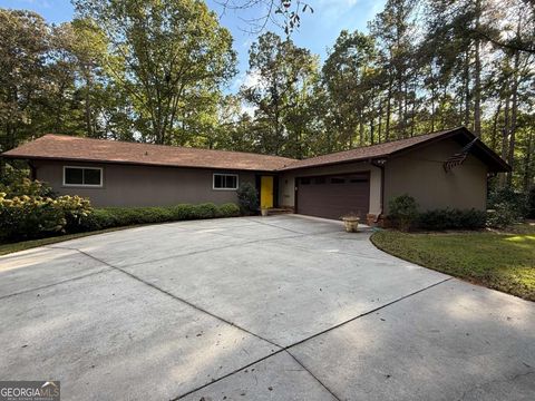 125 Cannongate CIR Sharpsburg GA 30277