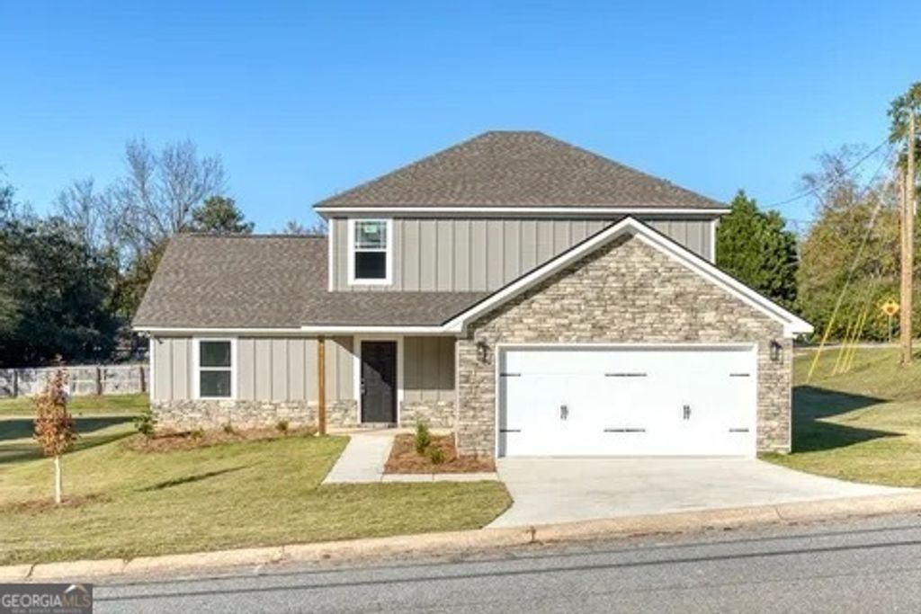 Photo of 3943 Westgate Drive, Columbus, GA 31907 (MLS # 10726277)