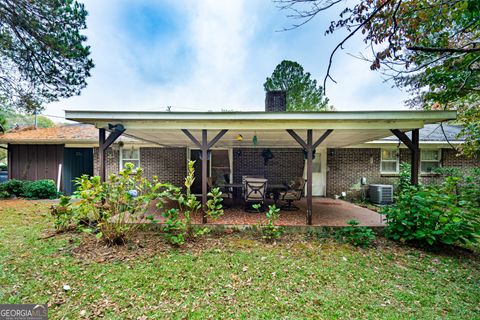 A home in Lagrange