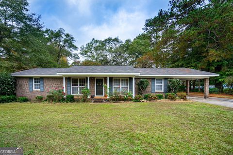 A home in Lagrange