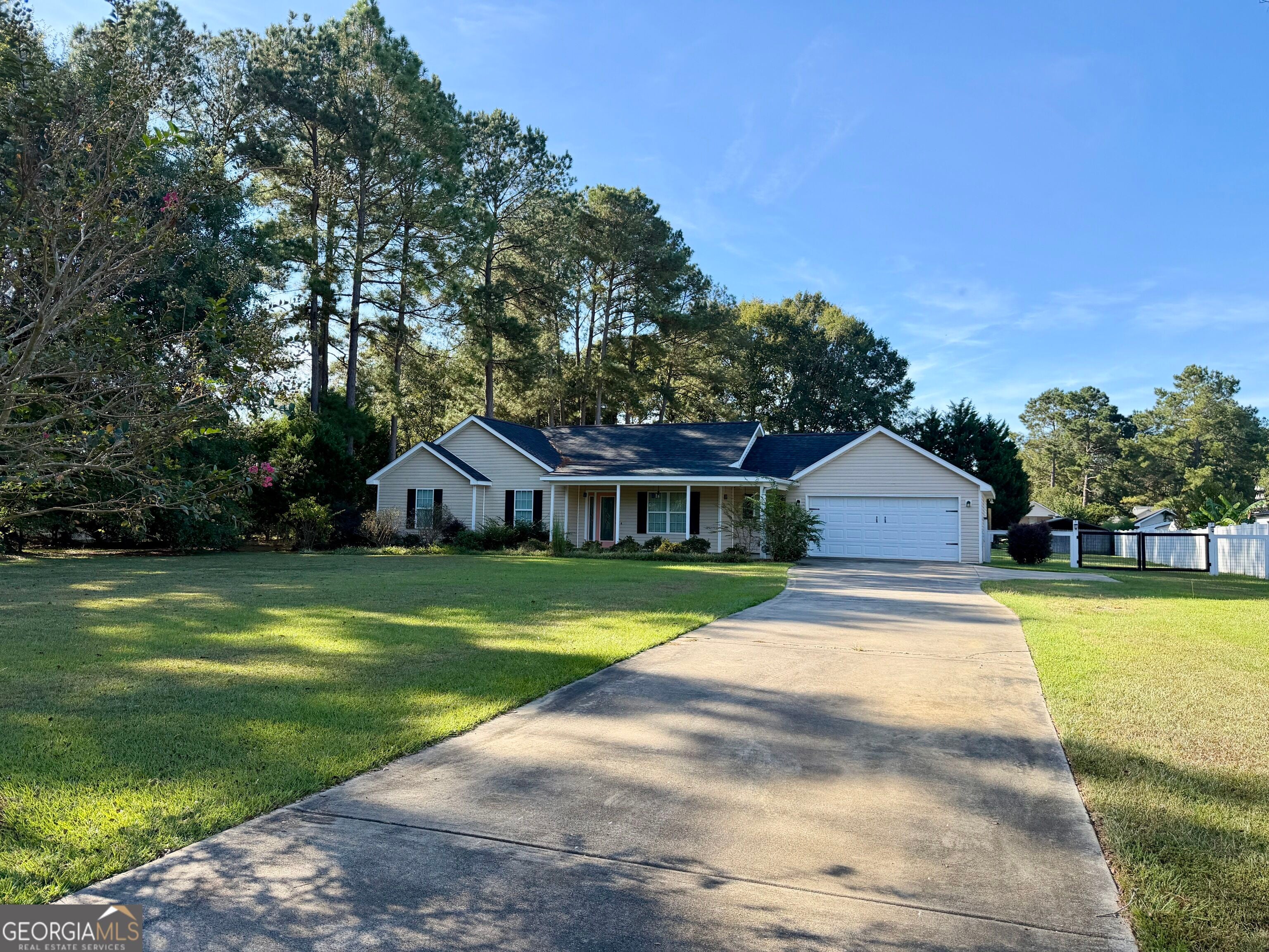 461 Columbus HWY