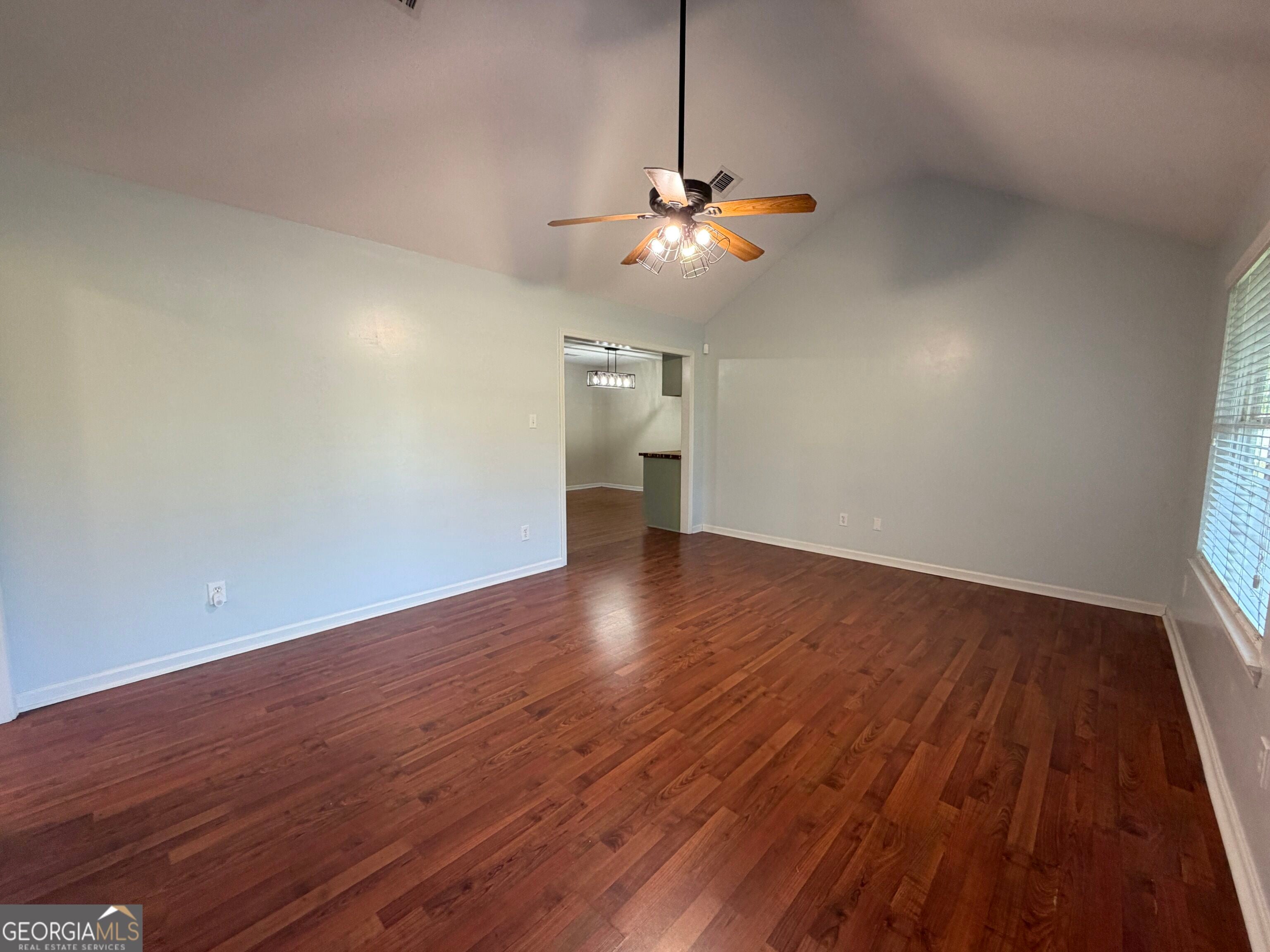 461 Columbus HWY