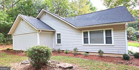 8083 Highway 166 Douglasville GA 30135