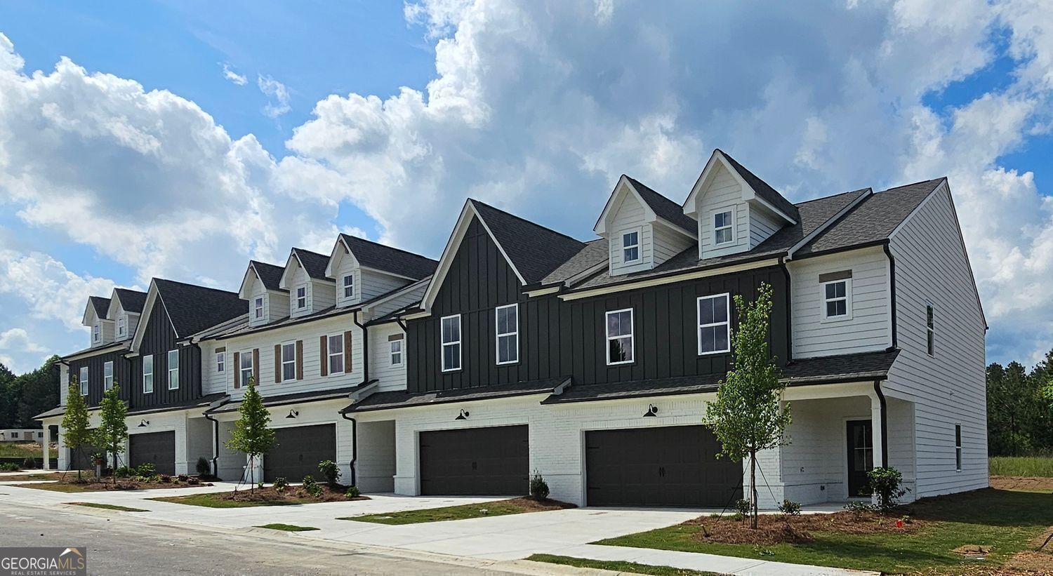 208 Sharon LN 04