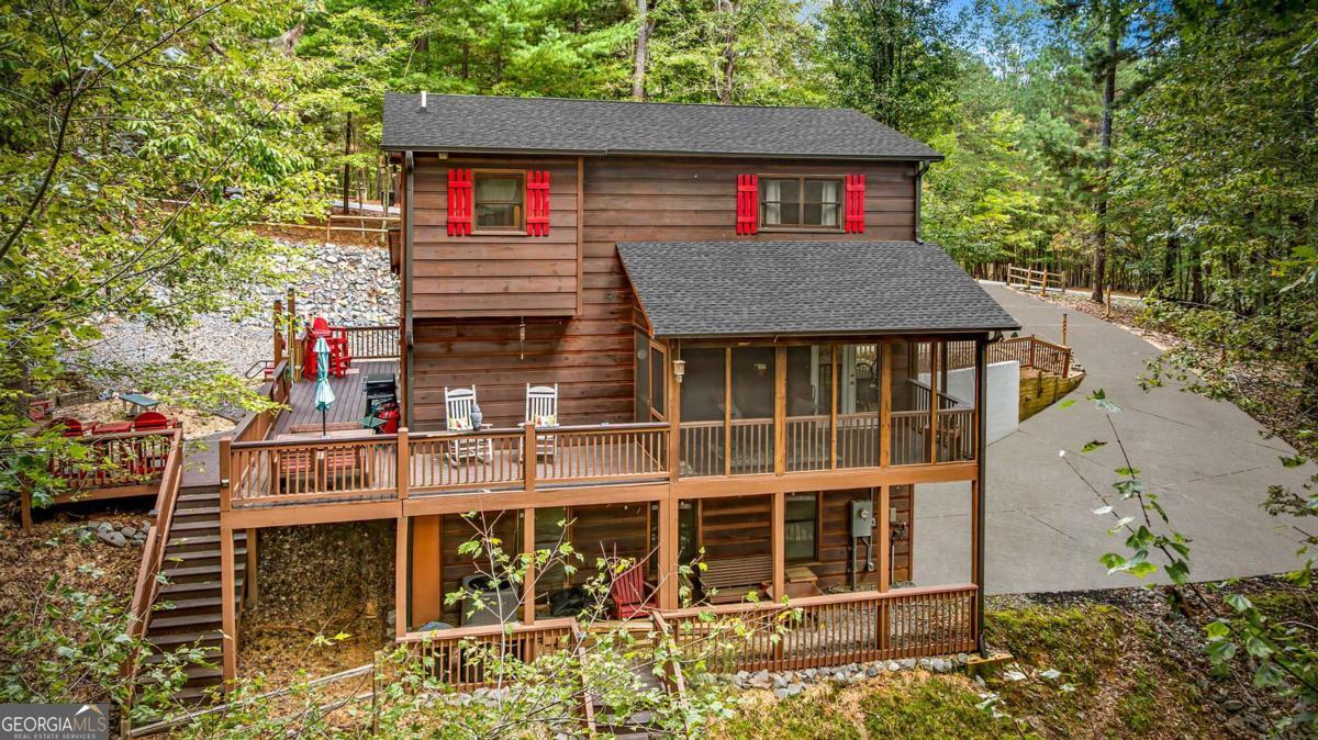 1301 Newport DR