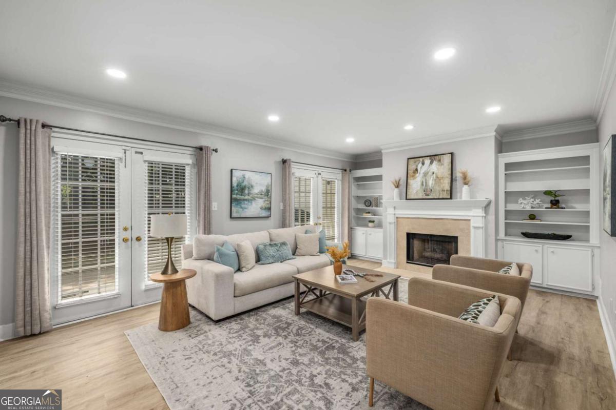 3710 Wedgewood Chase