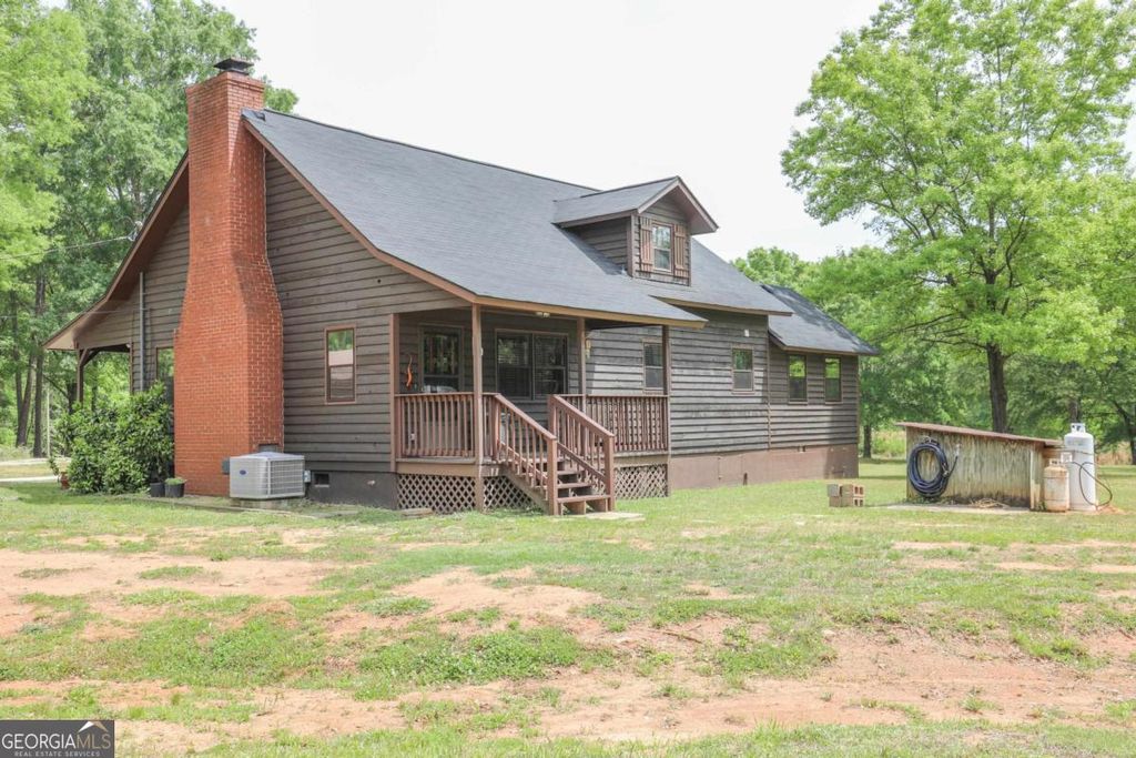Photo of 321 S Steele Bridge Road, Eatonton, GA 31024 (MLS # 10733153)