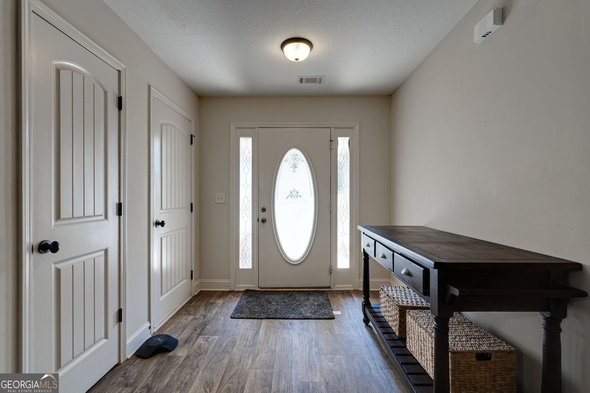 198 White CIR