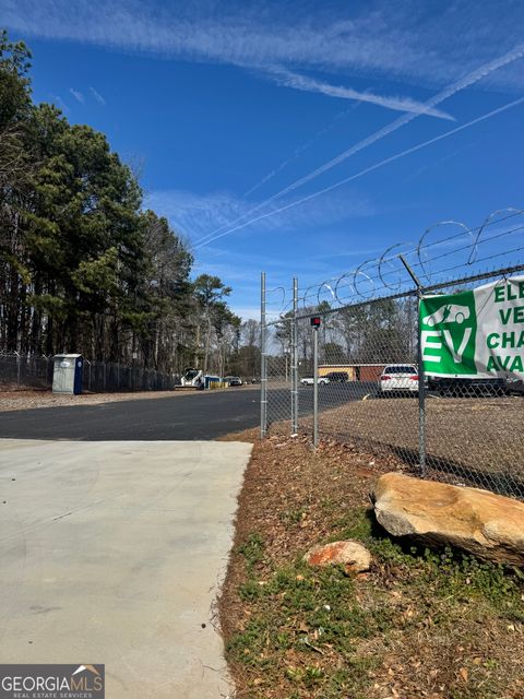 5221 N Lake DR Morrow GA 30260