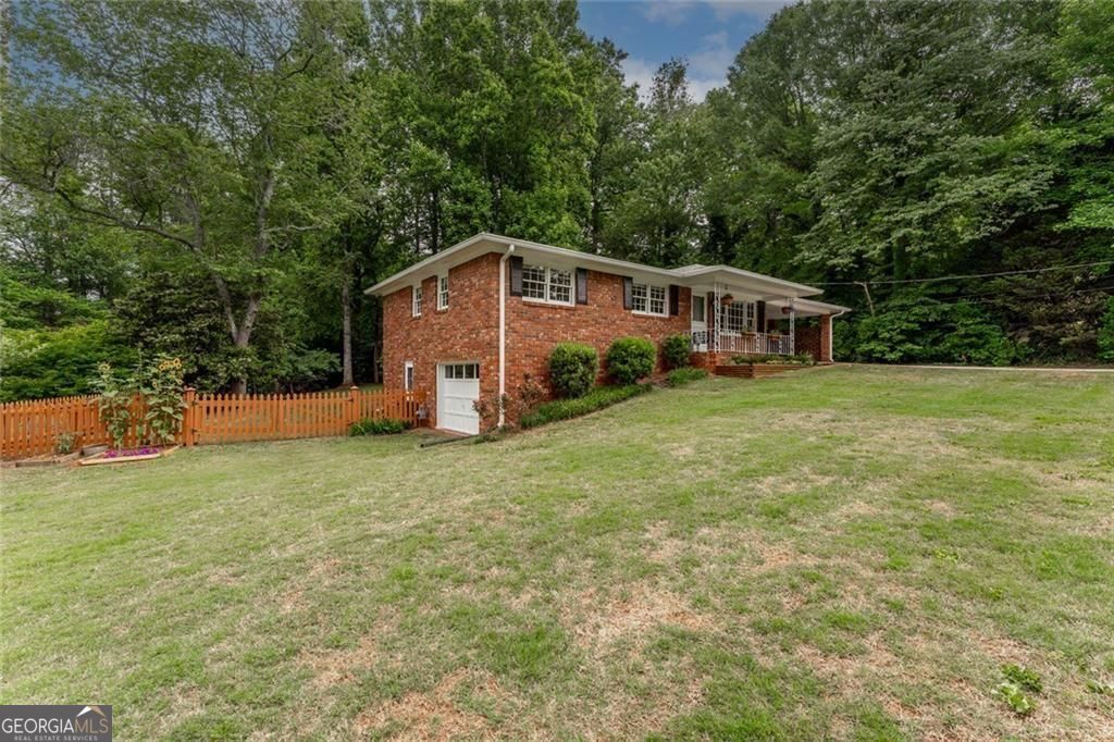3030 Mary DR