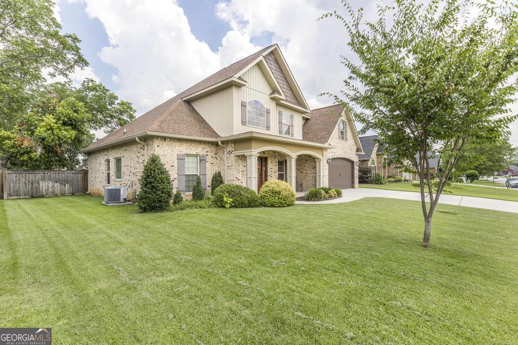 505 Norfolk CIR