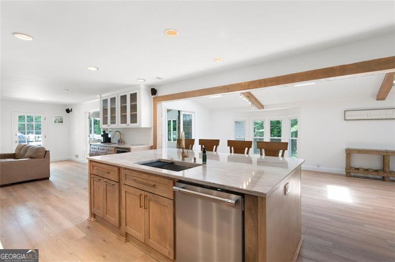 Hampton Lake - Residential