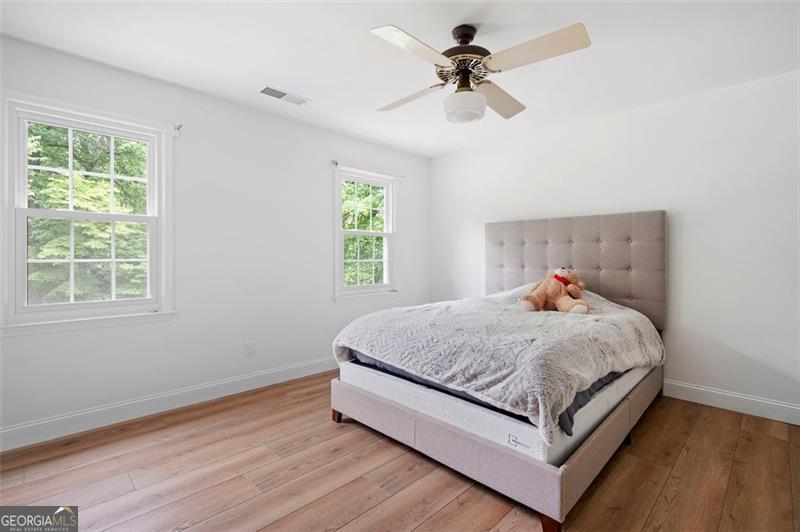 Hampton Lake - Residential