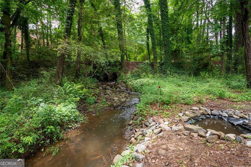 Hampton Lake - Residential