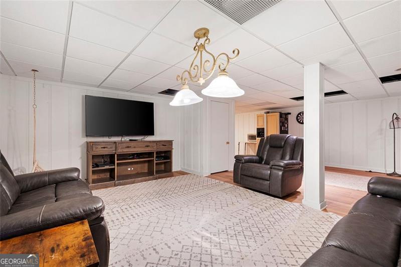 Hampton Lake - Residential