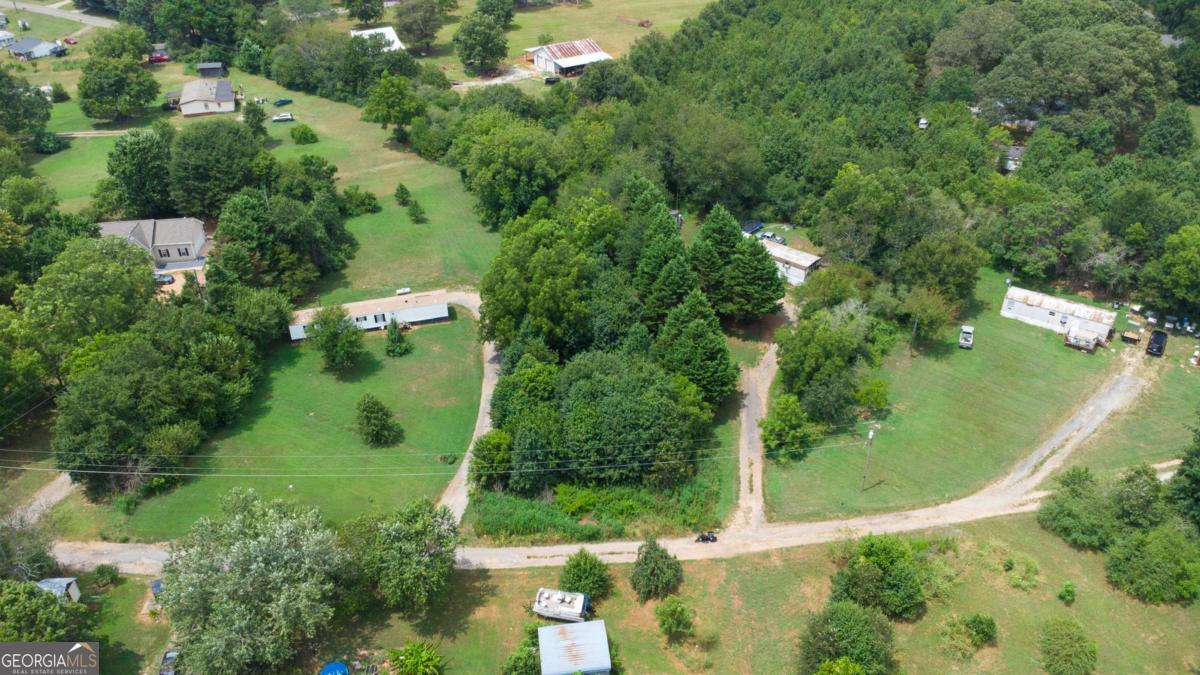 5707 Parks RDS
