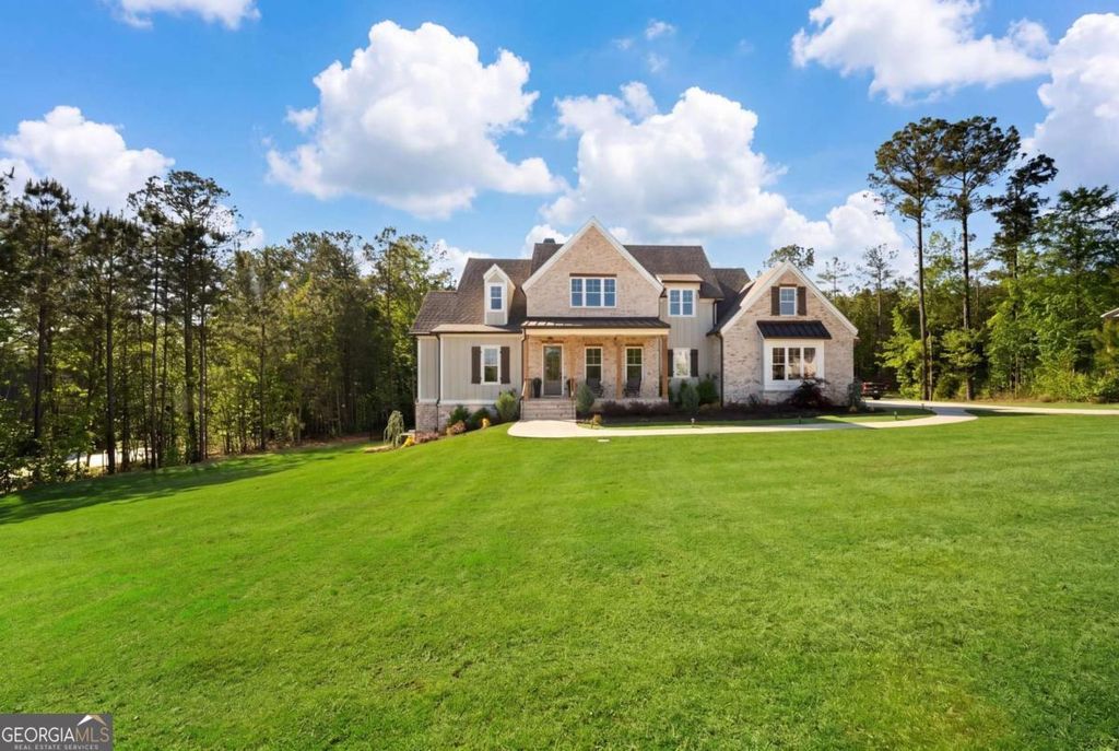 Photo of 40 Fernbank Way, Newnan, GA 30265 (MLS # 10757742)